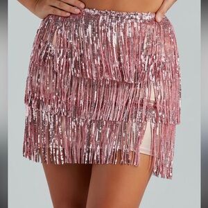 Windsor shake it up mini skirt